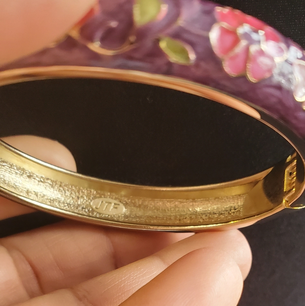 JTF Bangle - Picture 3 of 5